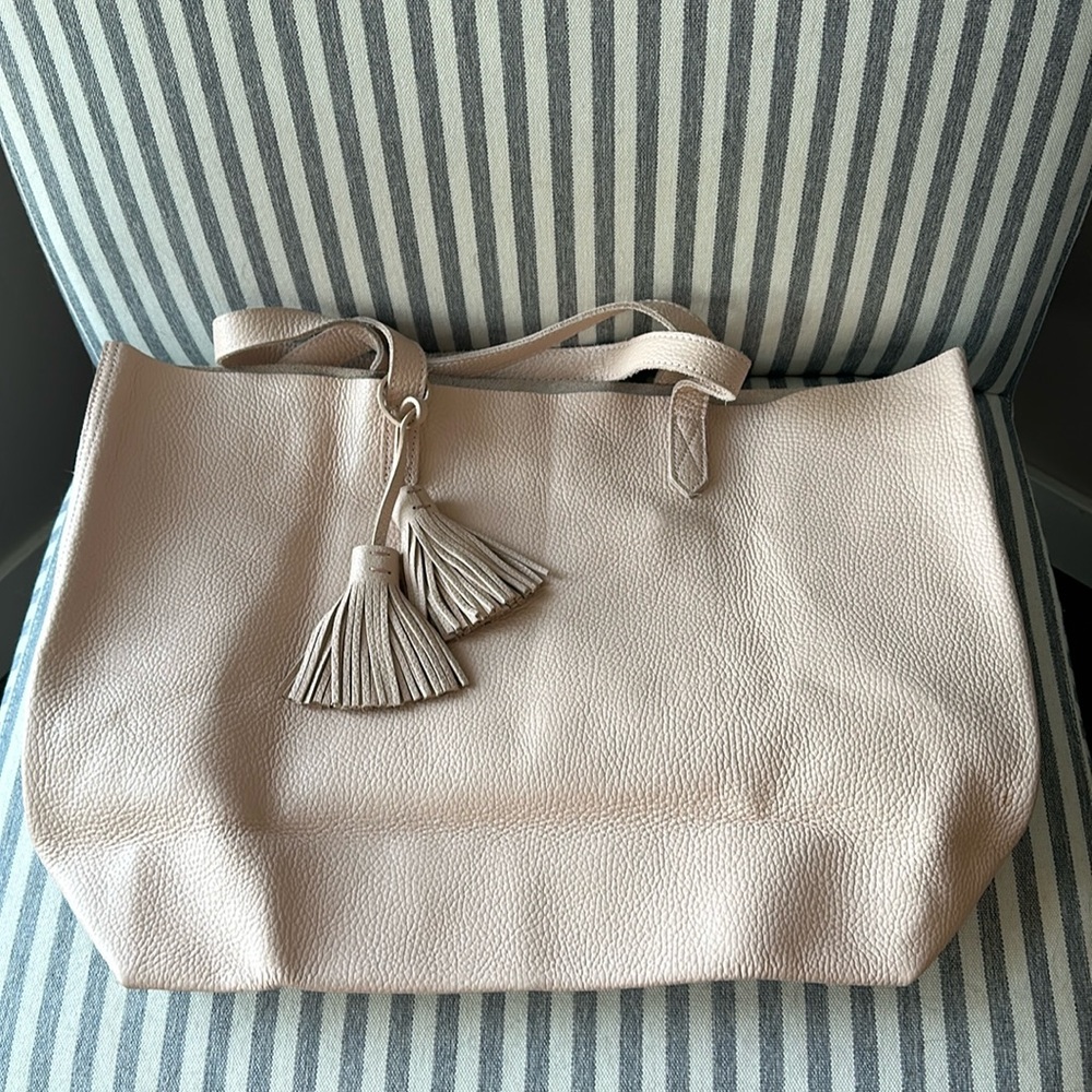 Cuyana | Classic Leather Tote in blush Leather